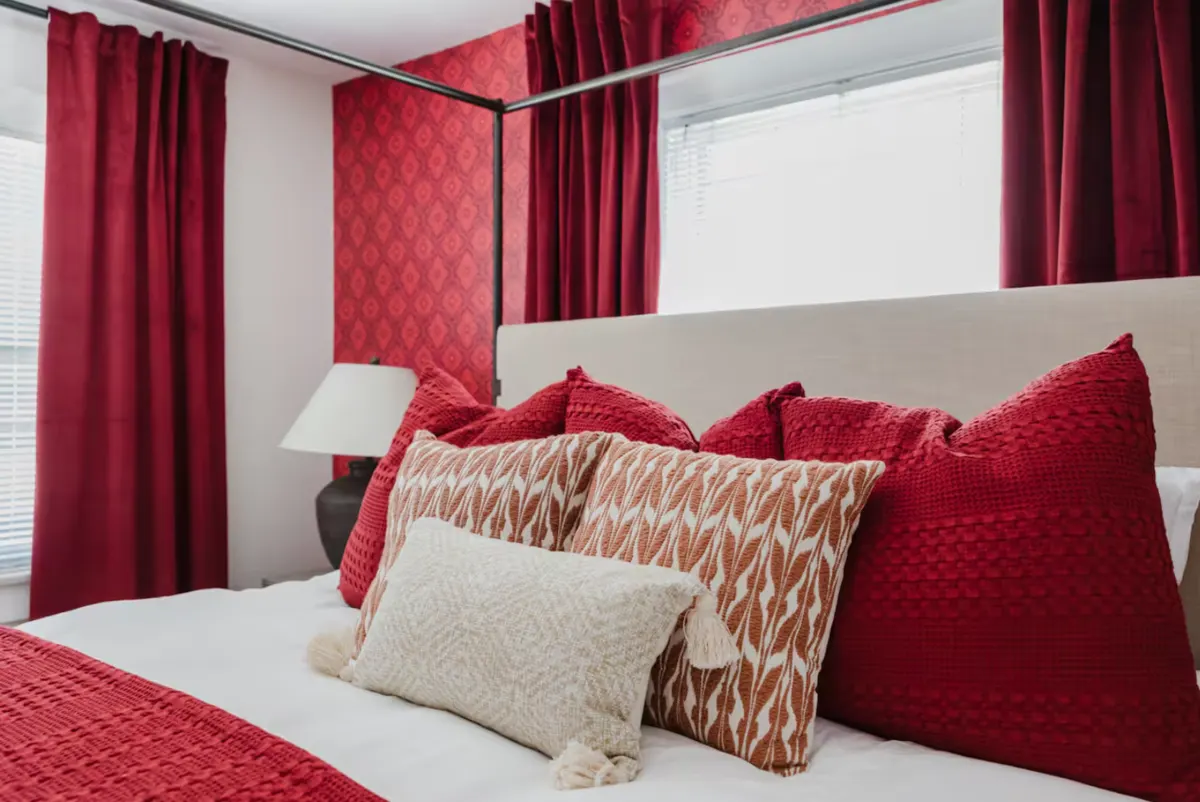 Showplace can help you host smarter.