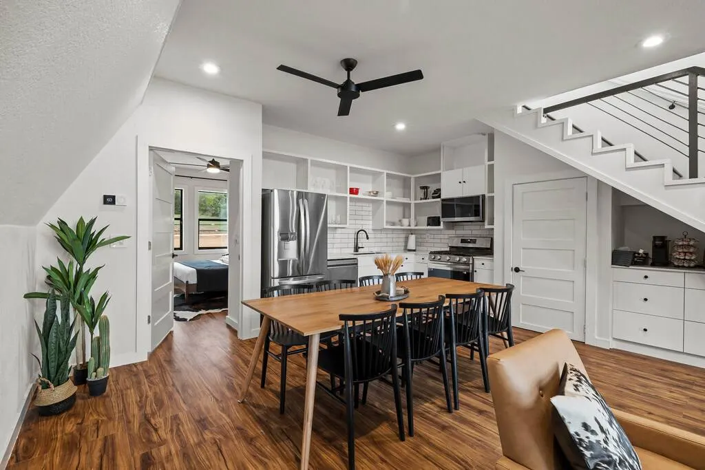 Showplace can help you host smarter.