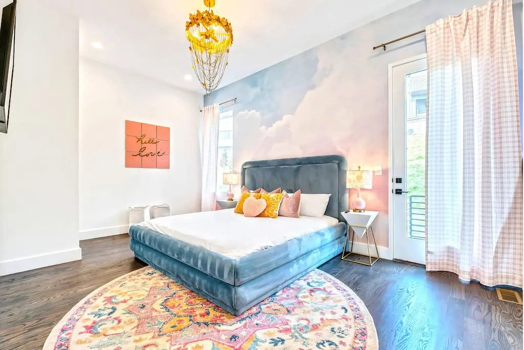 Showplace can help you host smarter.