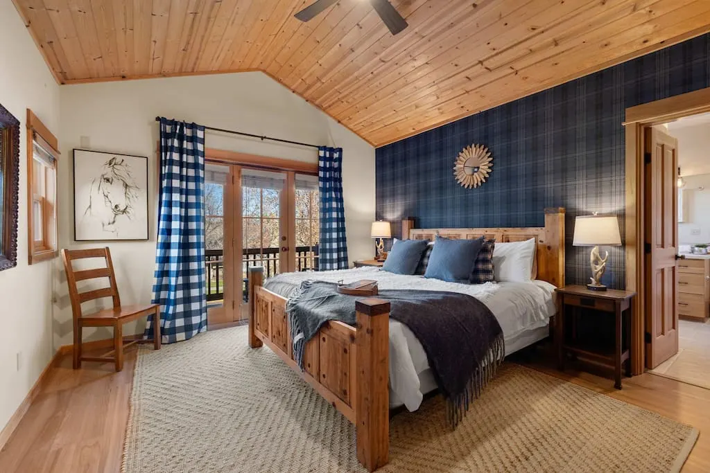 Showplace can help you host smarter.