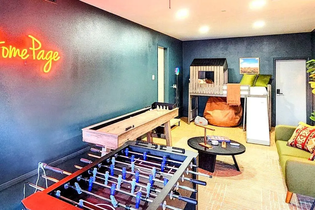 Showplace can help you host smarter.