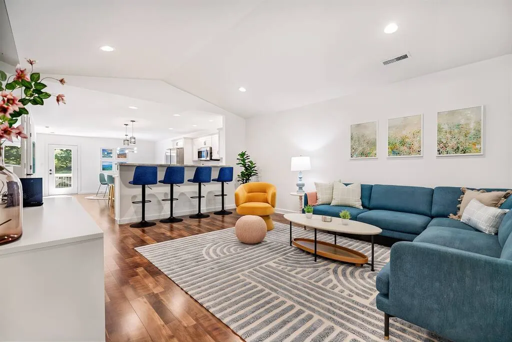 Showplace can help you host smarter.