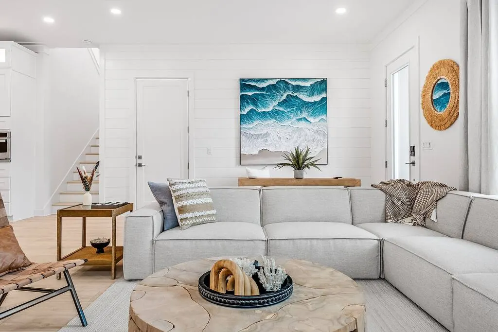 Sol Del Sur Coastal Home