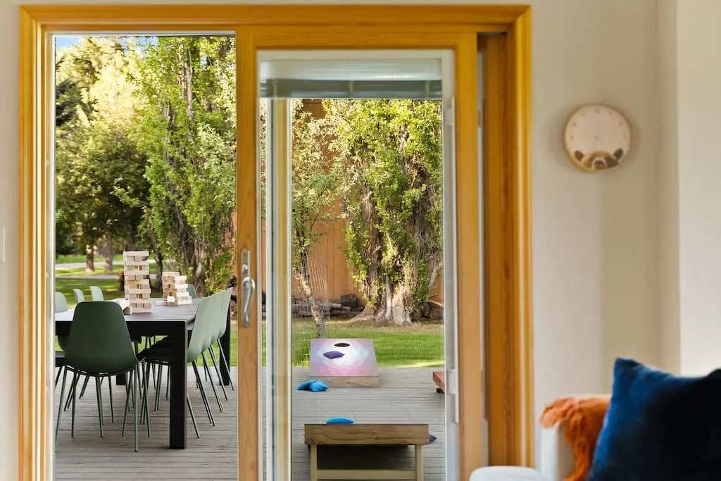 Showplace can help you host smarter.